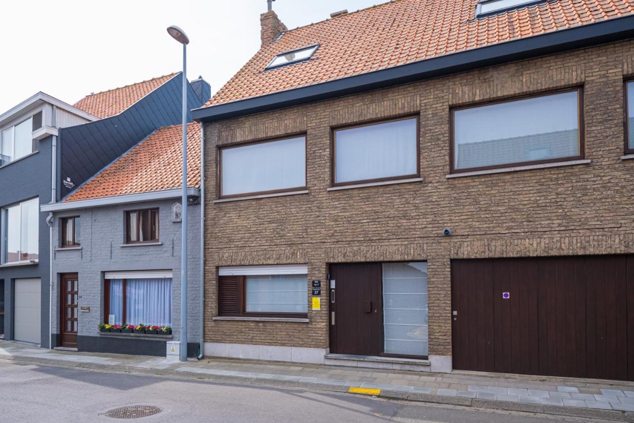 Family Appartement 'Marieo' With Game Room And Outdoor Facilities Gistel Eksteriør bilde