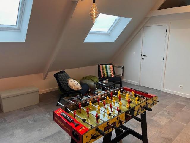 Family Appartement 'Marieo' With Game Room And Outdoor Facilities Gistel Eksteriør bilde